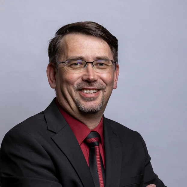 Mr Hendrik van der Walt_ Chief Finacial Officer Mr Hendrik van der Walt_ Chief Finacial Officer